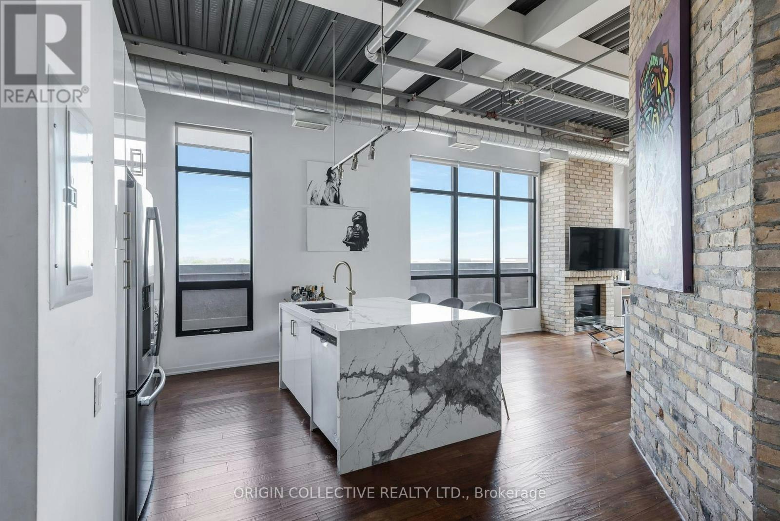 PH2-736 Dundas Street E, Toronto, ON, M5A 2C5