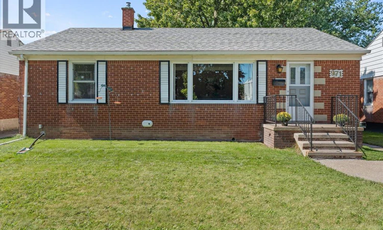971 Isabelle Place