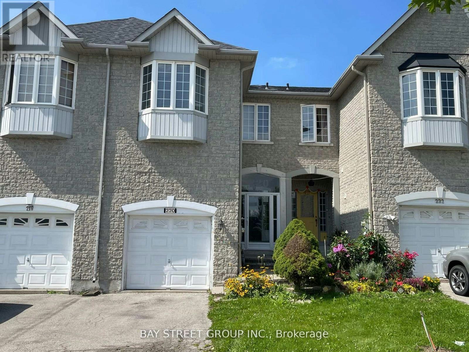 220 Yorkland Street, Richmond Hill, ON, L4S 1A2