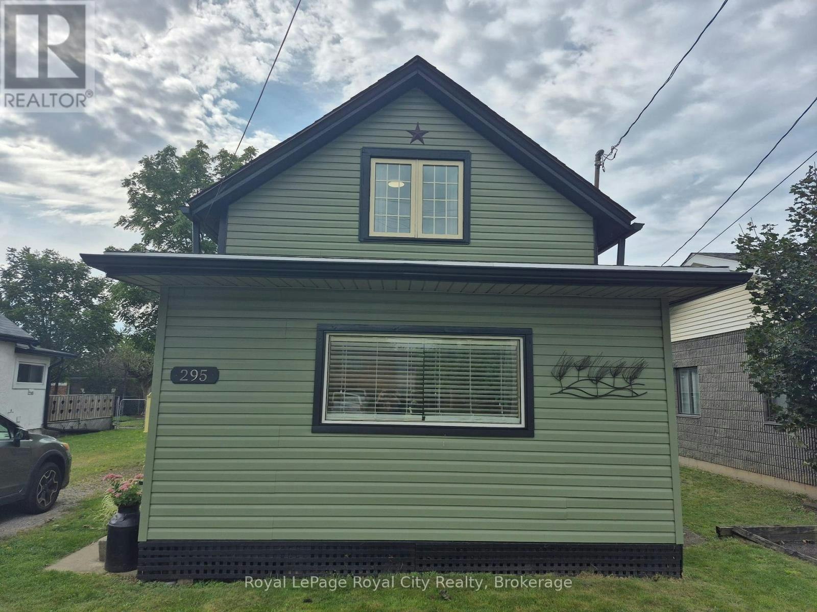 295 Killaly Street E, Port Colborne, ON, L3K 1P3