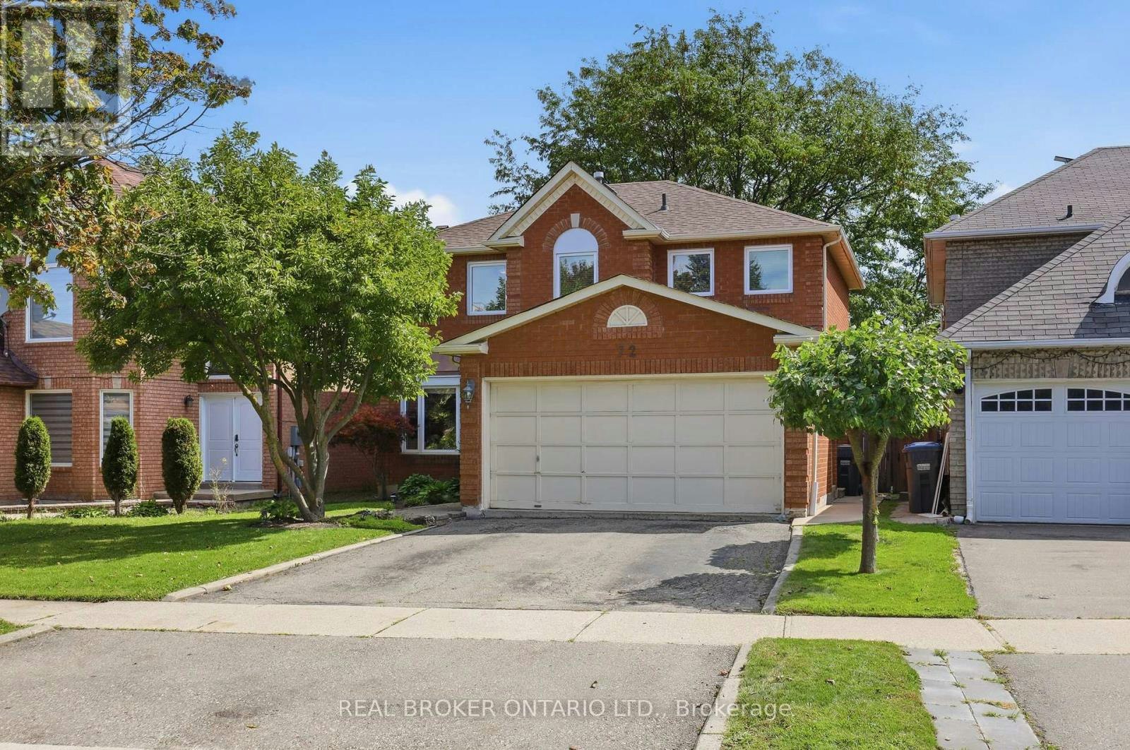 72 Appleton Trail, Brampton, ON, L6W 4L3