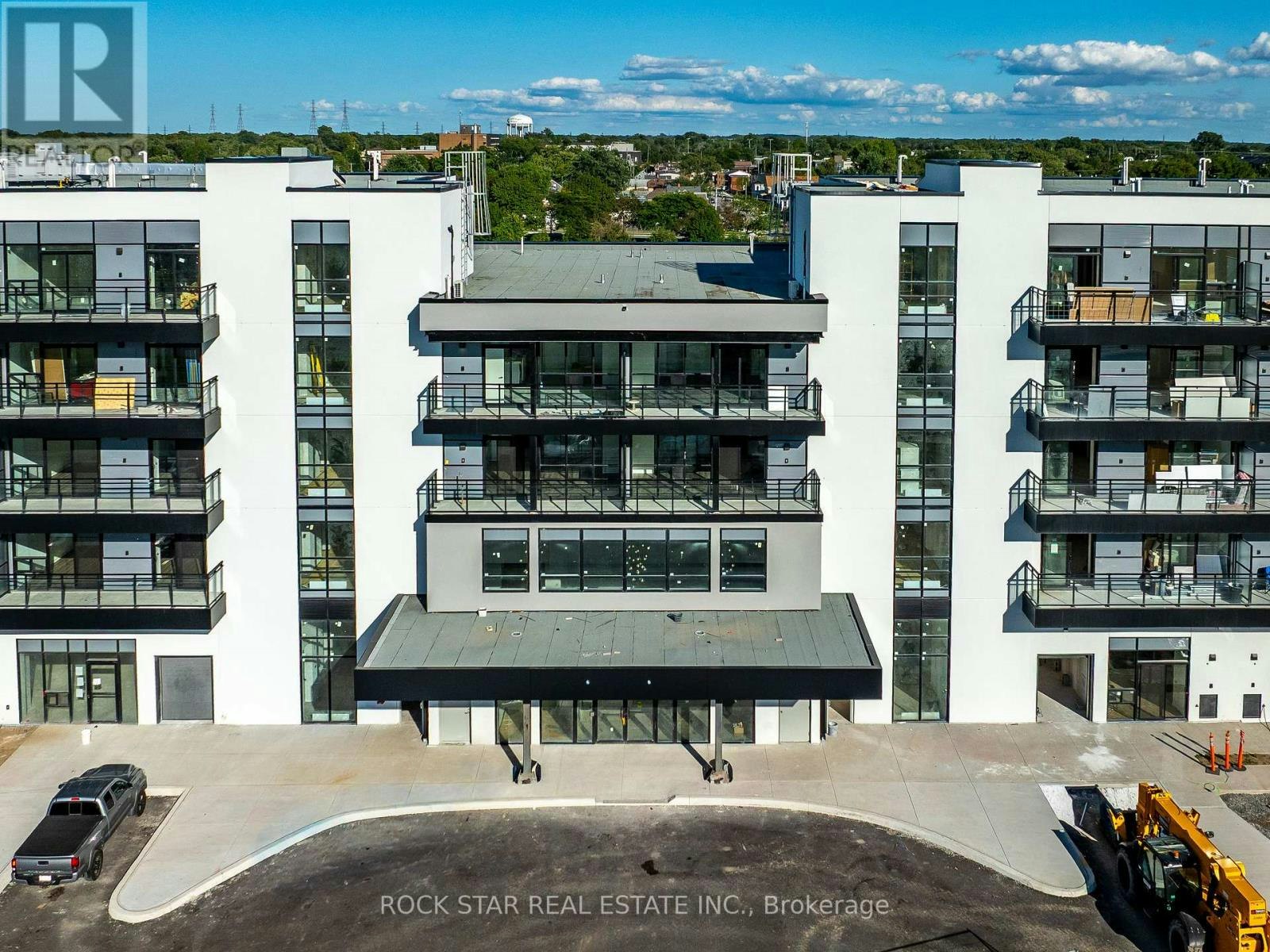 320-350 Prince Charles Drive S, Welland, ON, L3C 0L6 - 27