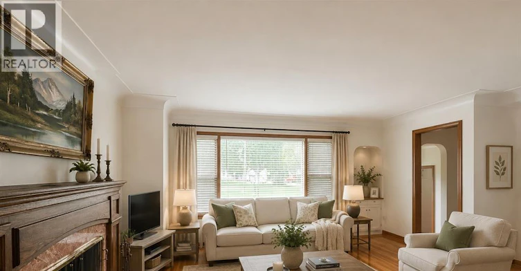 610 Talbot North, Windsor, ON, N9G 1M7 - 2