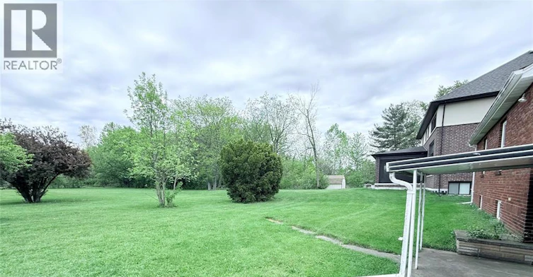 610 Talbot North, Windsor, ON, N9G 1M7 - 9