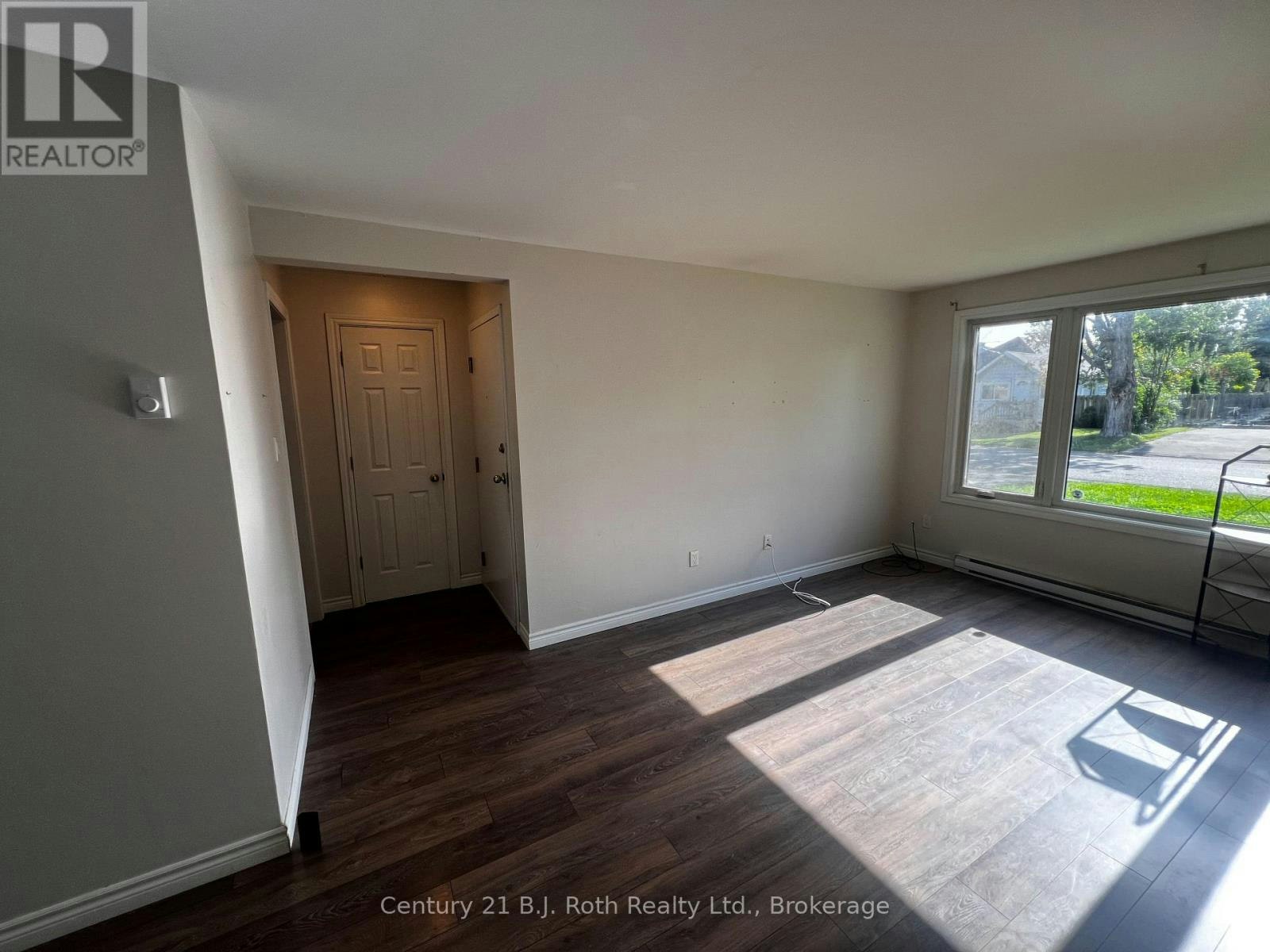 1-520 High Street, Orillia, ON, L3V 4Y1 - 6
