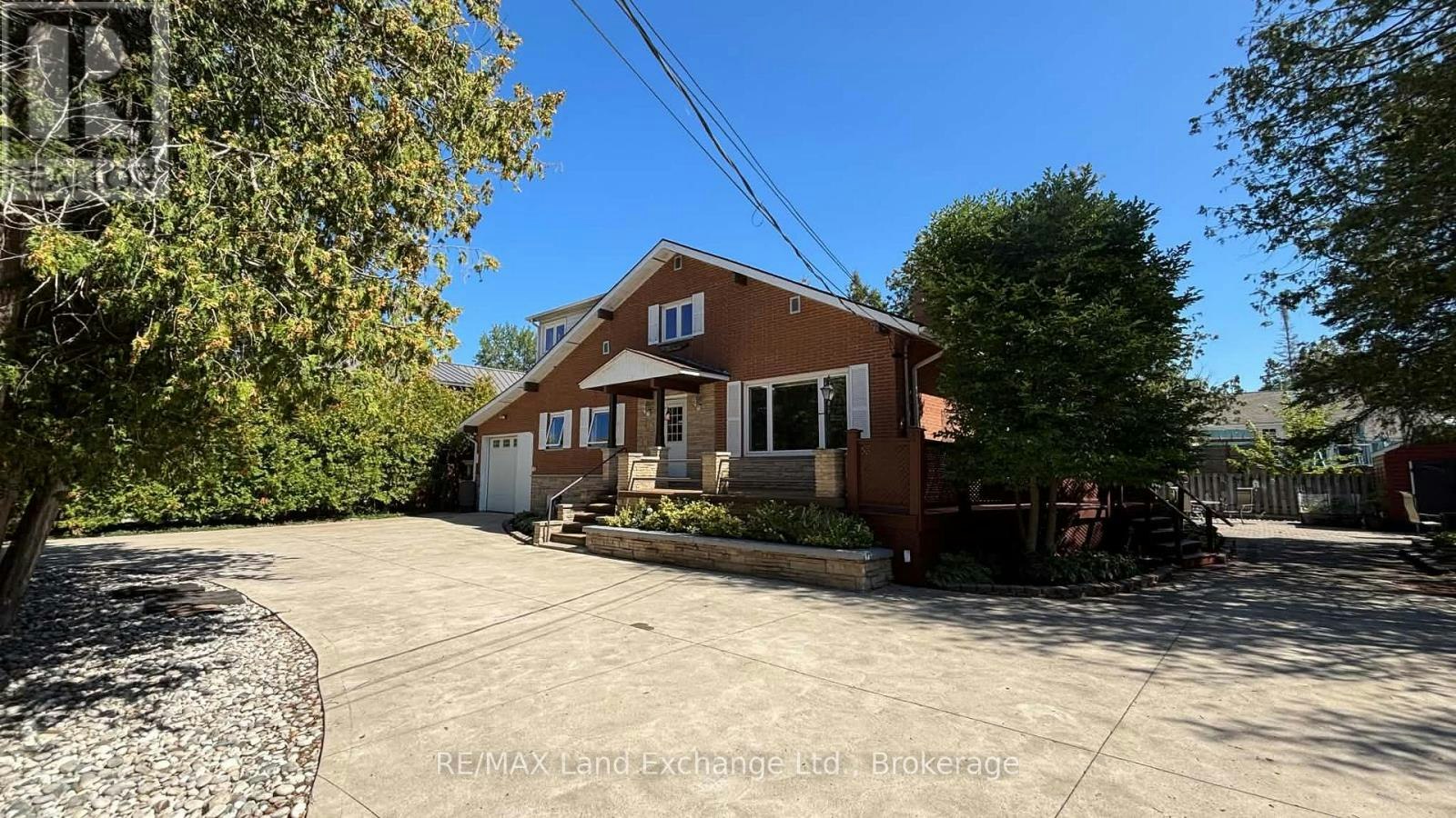 226 Huron Street S, Saugeen Shores, ON, N0H 2L0