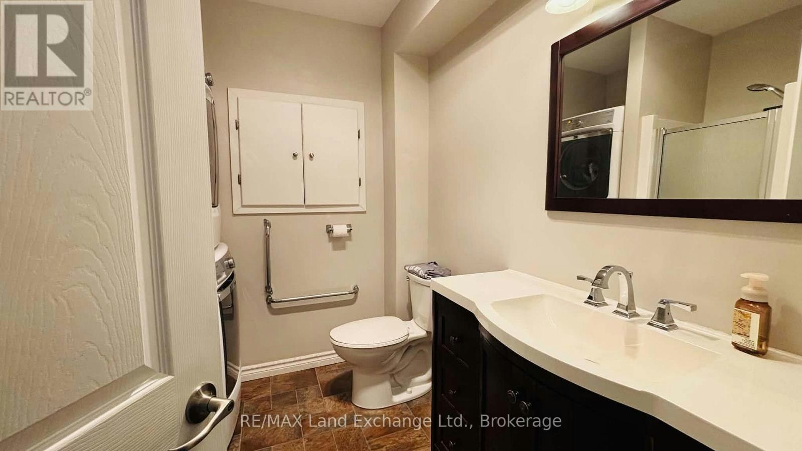 226 Huron Street S, Saugeen Shores, ON, N0H 2L0 - 7