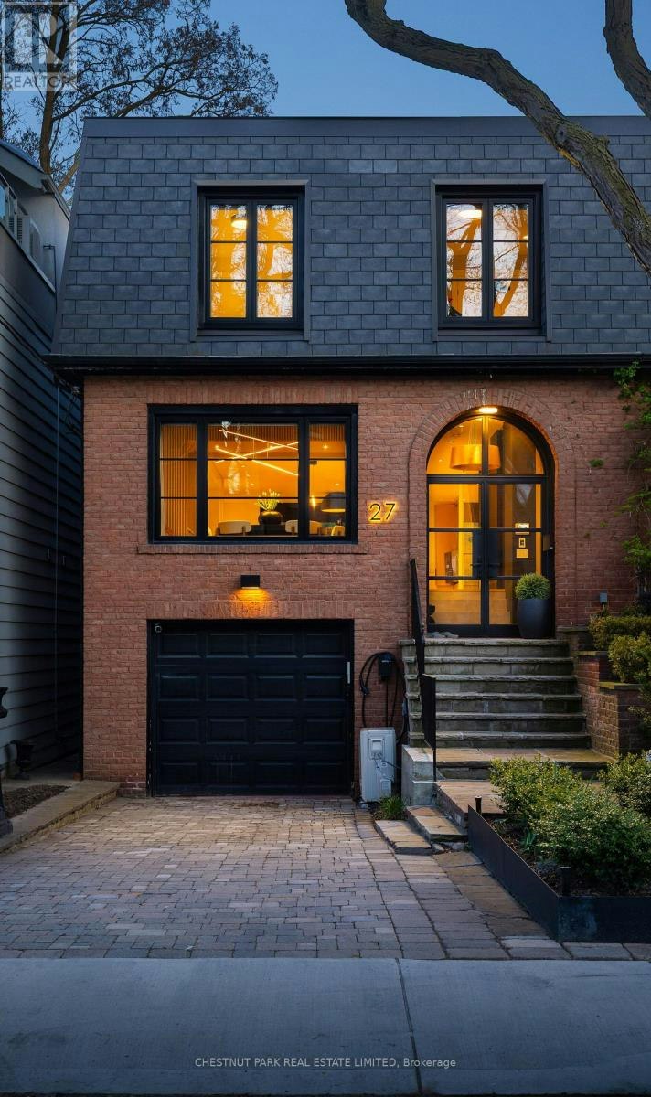 27 Boswell Avenue, Toronto, ON, M5R 1M5