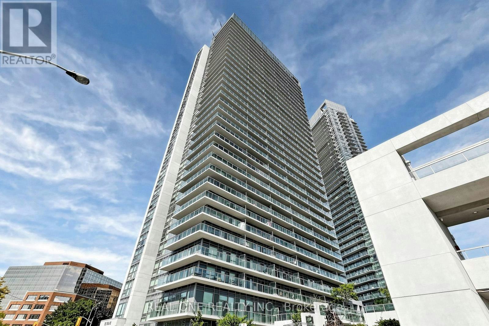 2504-275 Yorkland Road, Toronto, ON, M2J 0B4 - 2