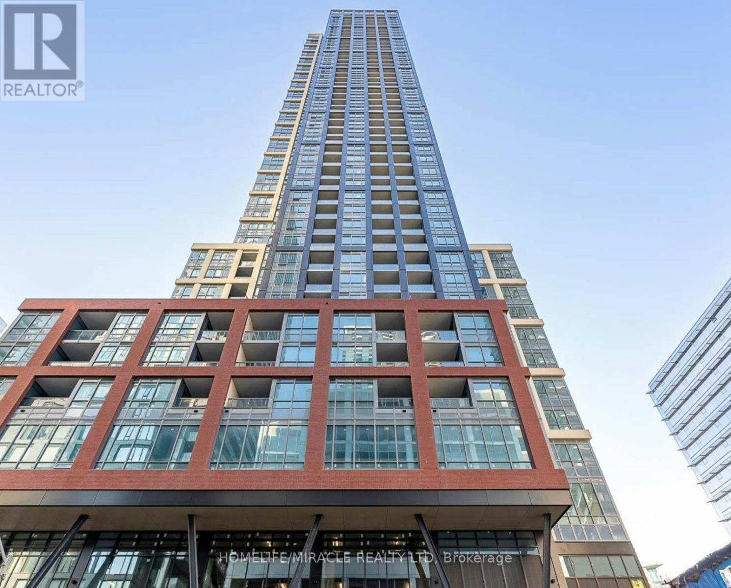 1322-108 Peter Street, Toronto, ON, M5V 2G7