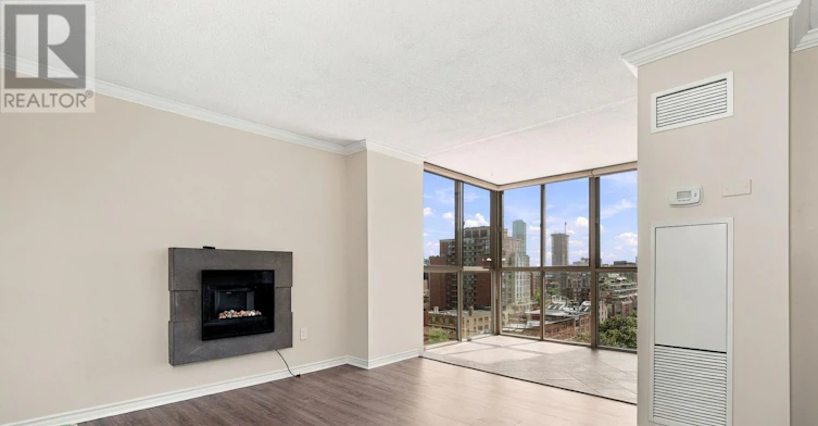1001-95 Lombard Street, Toronto, ON, M5C 2V3 - 6