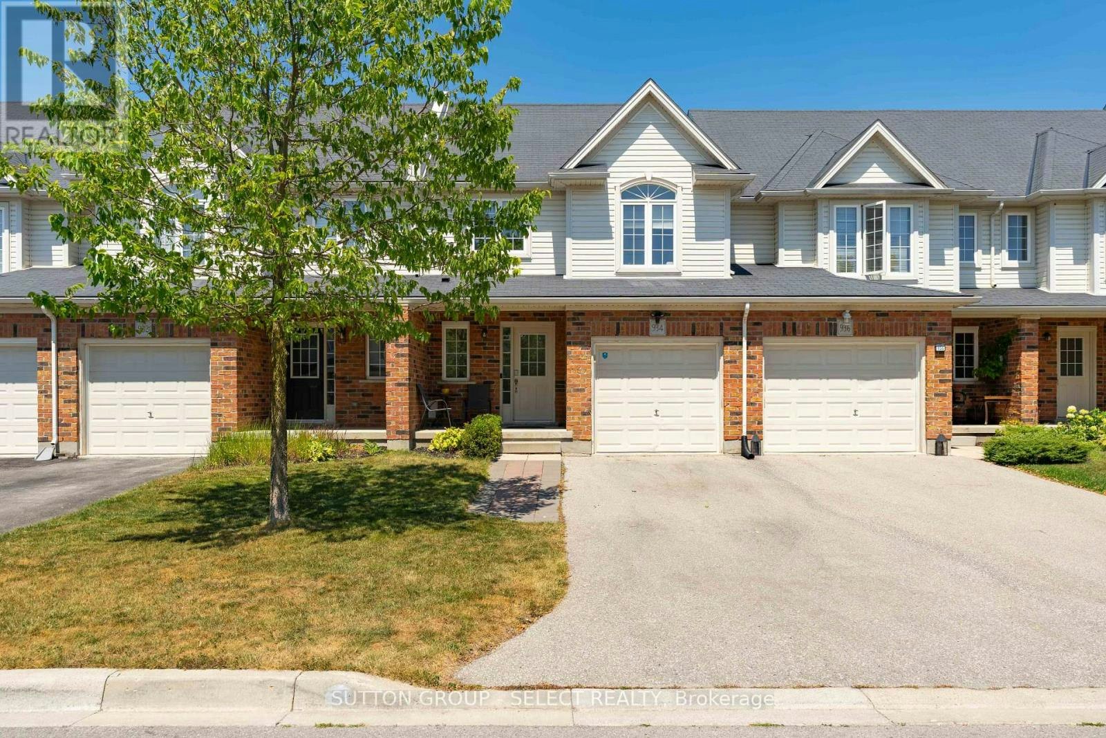 934 Silverfox Crescent, London, ON, N6G 0N5