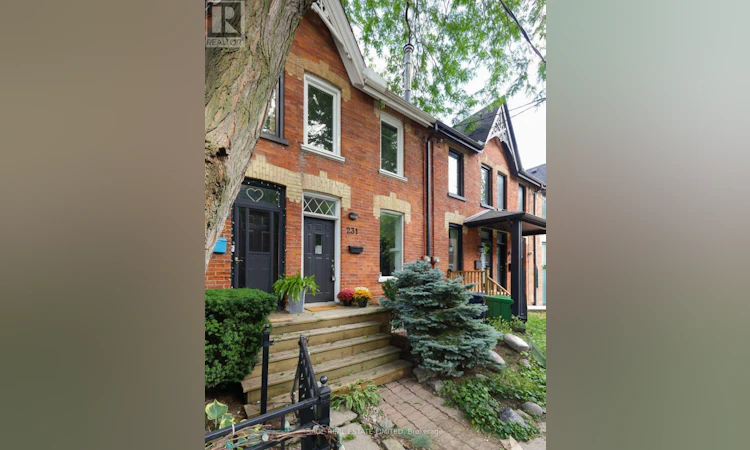 231 Boulton Avenue
