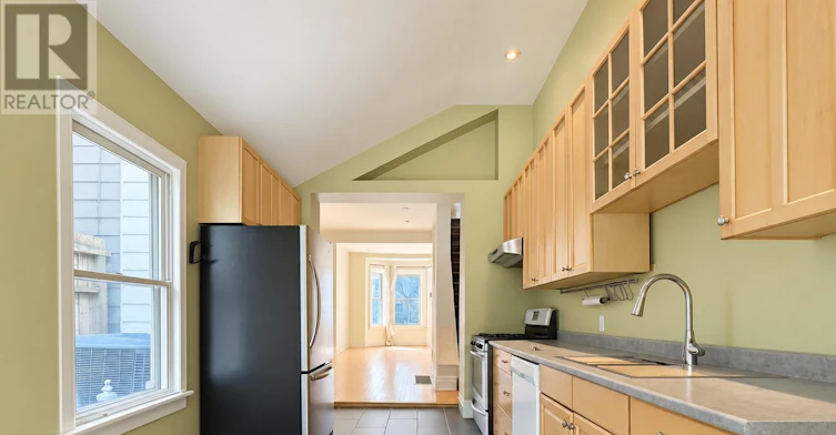 193 Boulton Avenue, Toronto, ON, M4M 2J9 - 16