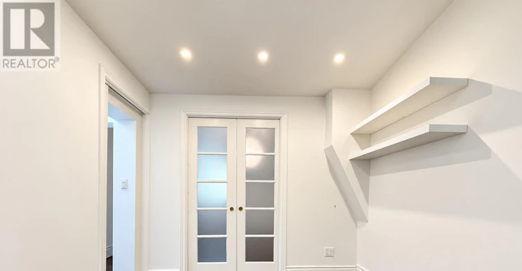 193 Boulton Avenue, Toronto, ON, M4M 2J9 - 29