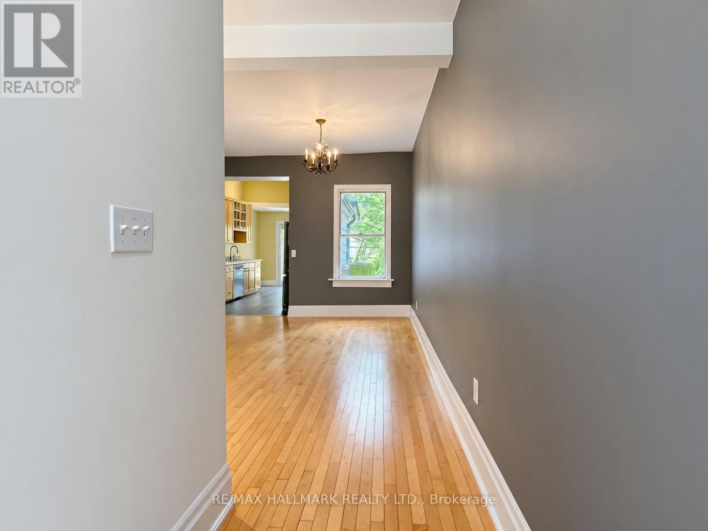 193 Boulton Avenue, Toronto, ON, M4M 2J9 - 7