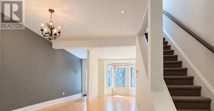 193 Boulton Avenue, Toronto, ON, M4M 2J9 - 14