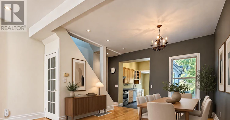 193 Boulton Avenue, Toronto, ON, M4M 2J9 - 2