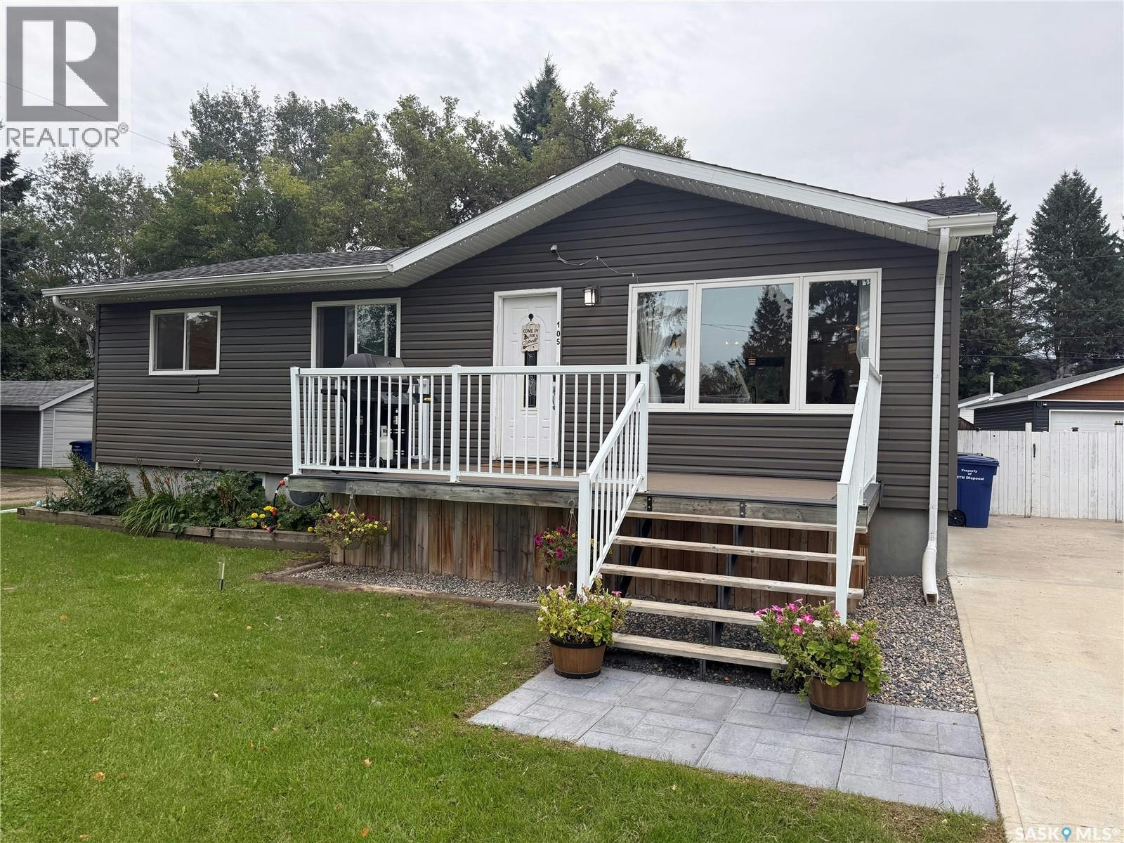 105 5th Street E, Nipawin, SK, S0E 1E0