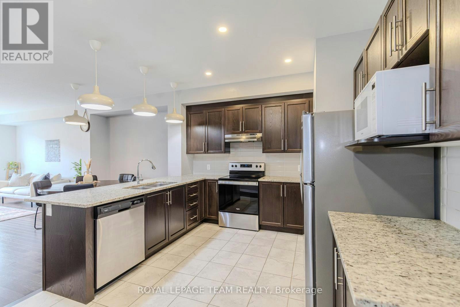 477 Cope Drive N, Ottawa, ON, K2V 0B8 - 9