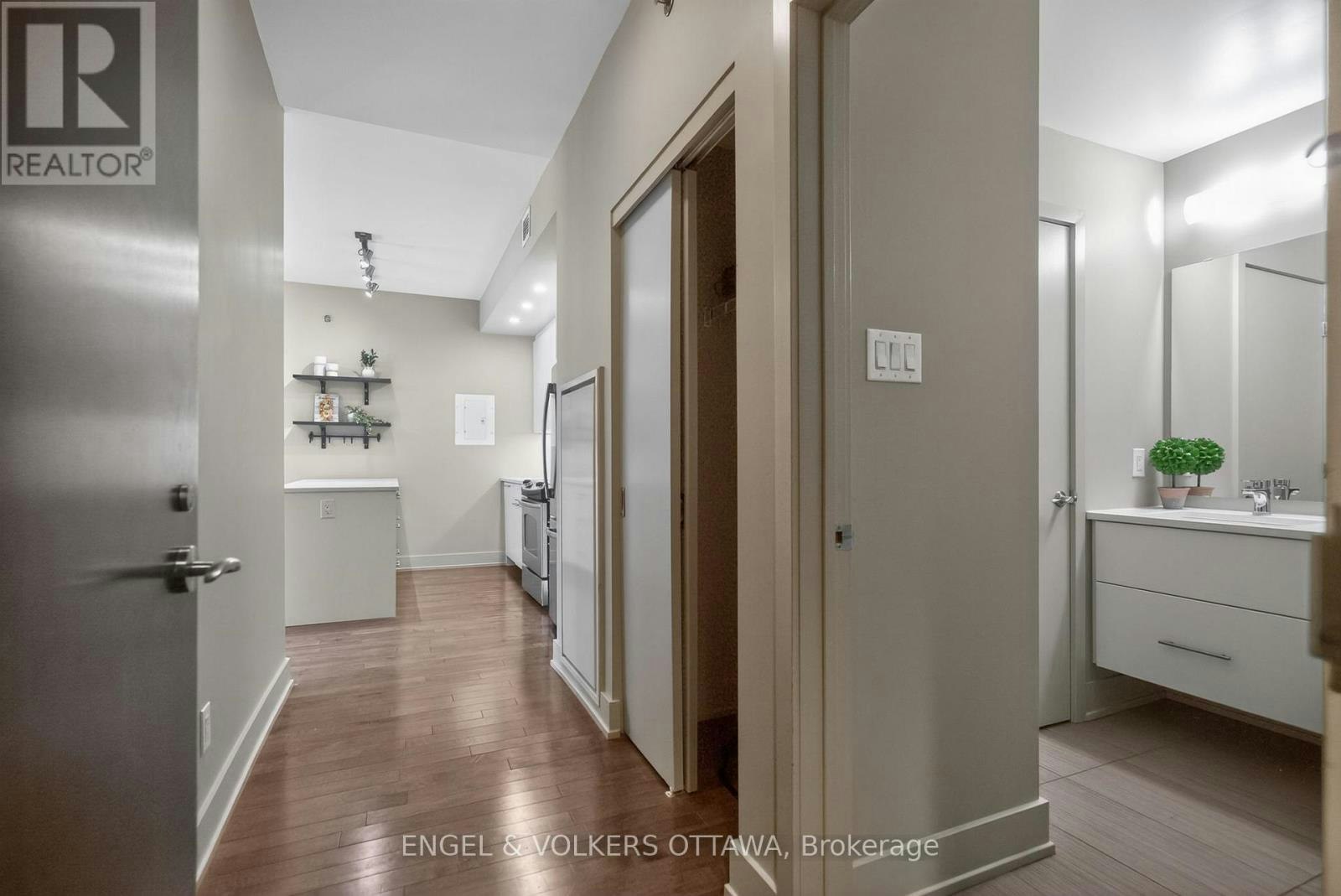 507-108 Richmond Road, Ottawa, ON, K1Z 6V9 - 4