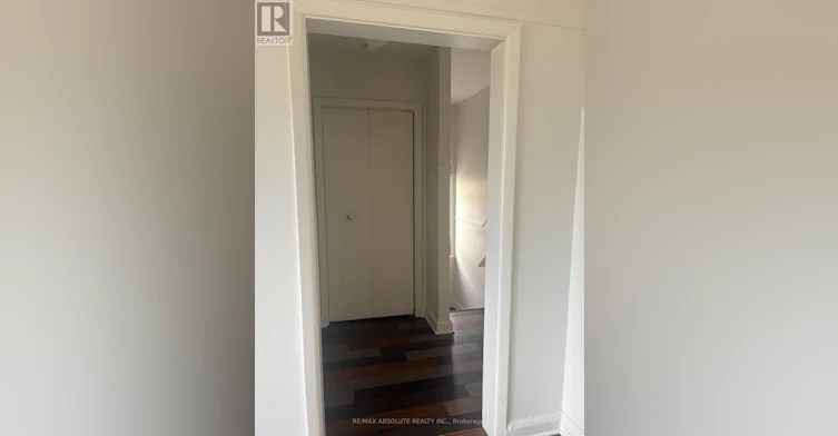 2-4 Holland Avenue, Ottawa, ON, K1Y 0X4 - 23
