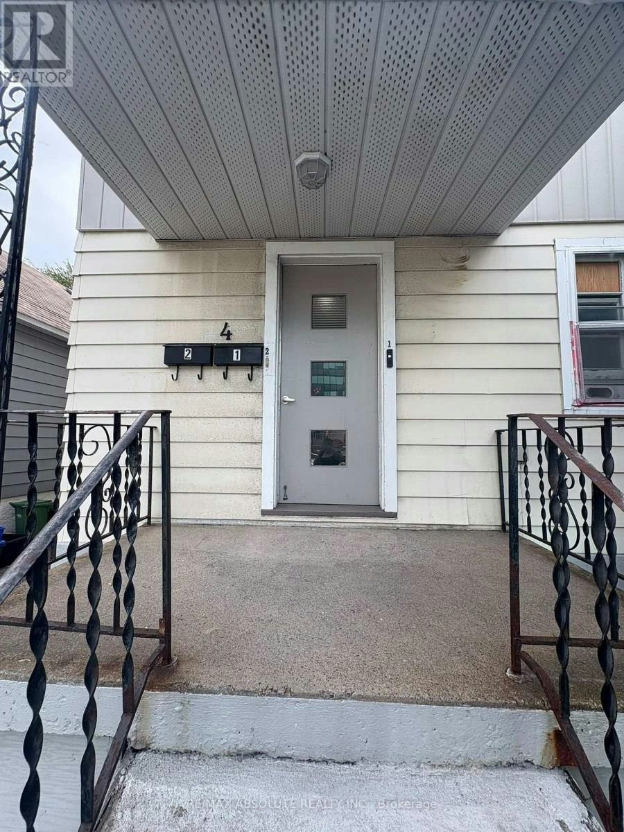 2-4 Holland Avenue, Ottawa, ON, K1Y 0X4 - 3
