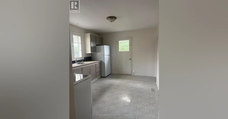2-4 Holland Avenue, Ottawa, ON, K1Y 0X4 - 10