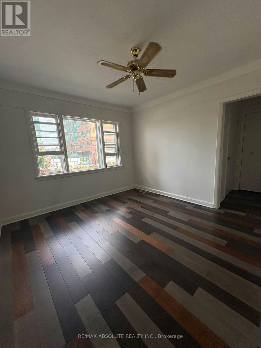 2-4 Holland Avenue, Ottawa, ON, K1Y 0X4 - 22