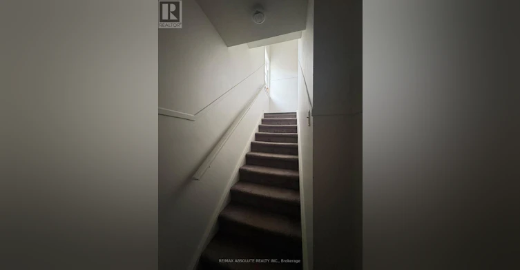 2-4 Holland Avenue, Ottawa, ON, K1Y 0X4 - 6