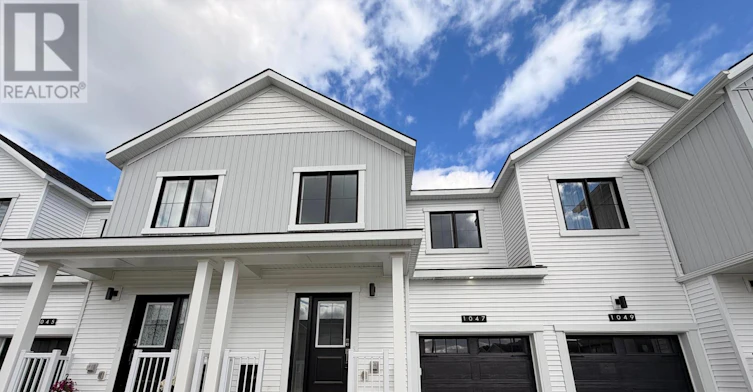 1047 Elixir Place, Ottawa, ON, K2W 0P4 - 2