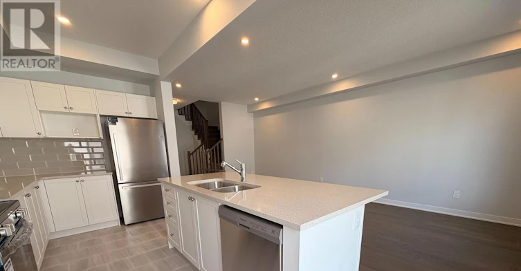 1047 Elixir Place, Ottawa, ON, K2W 0P4 - 8