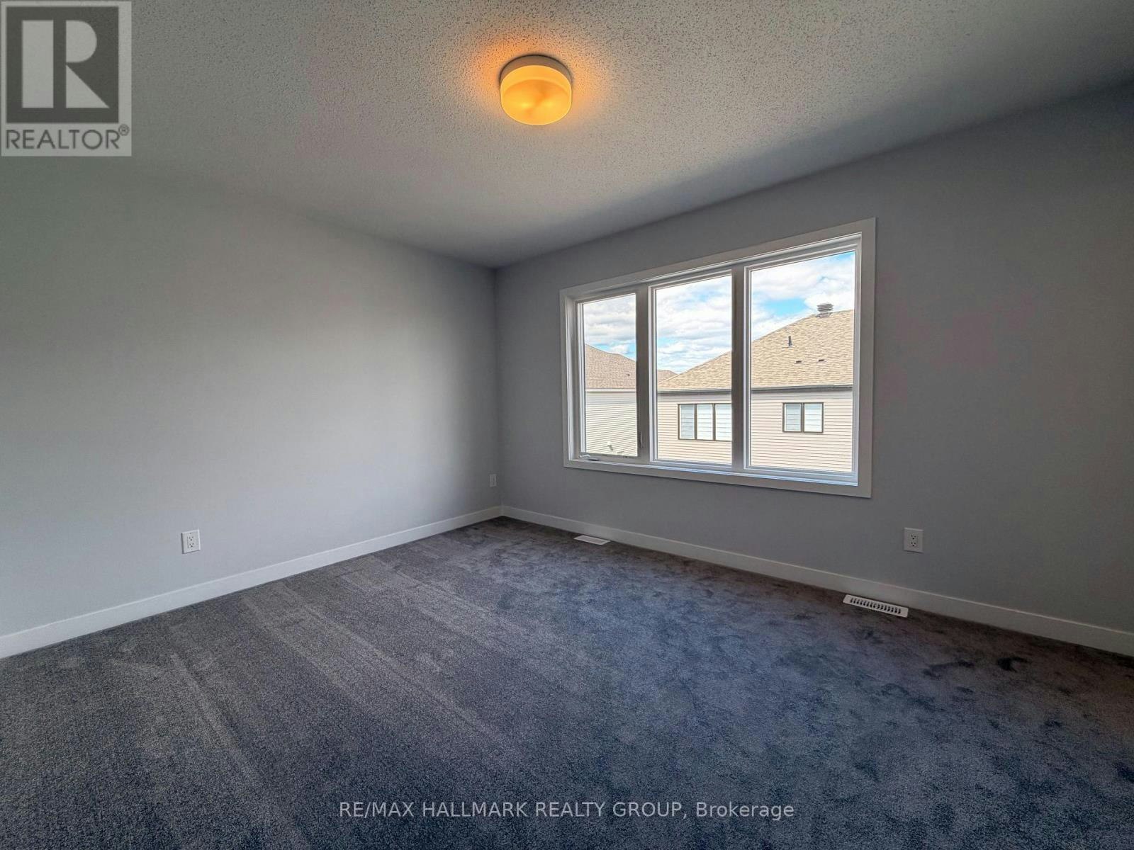 1047 Elixir Place, Ottawa, ON, K2W 0P4 - 13