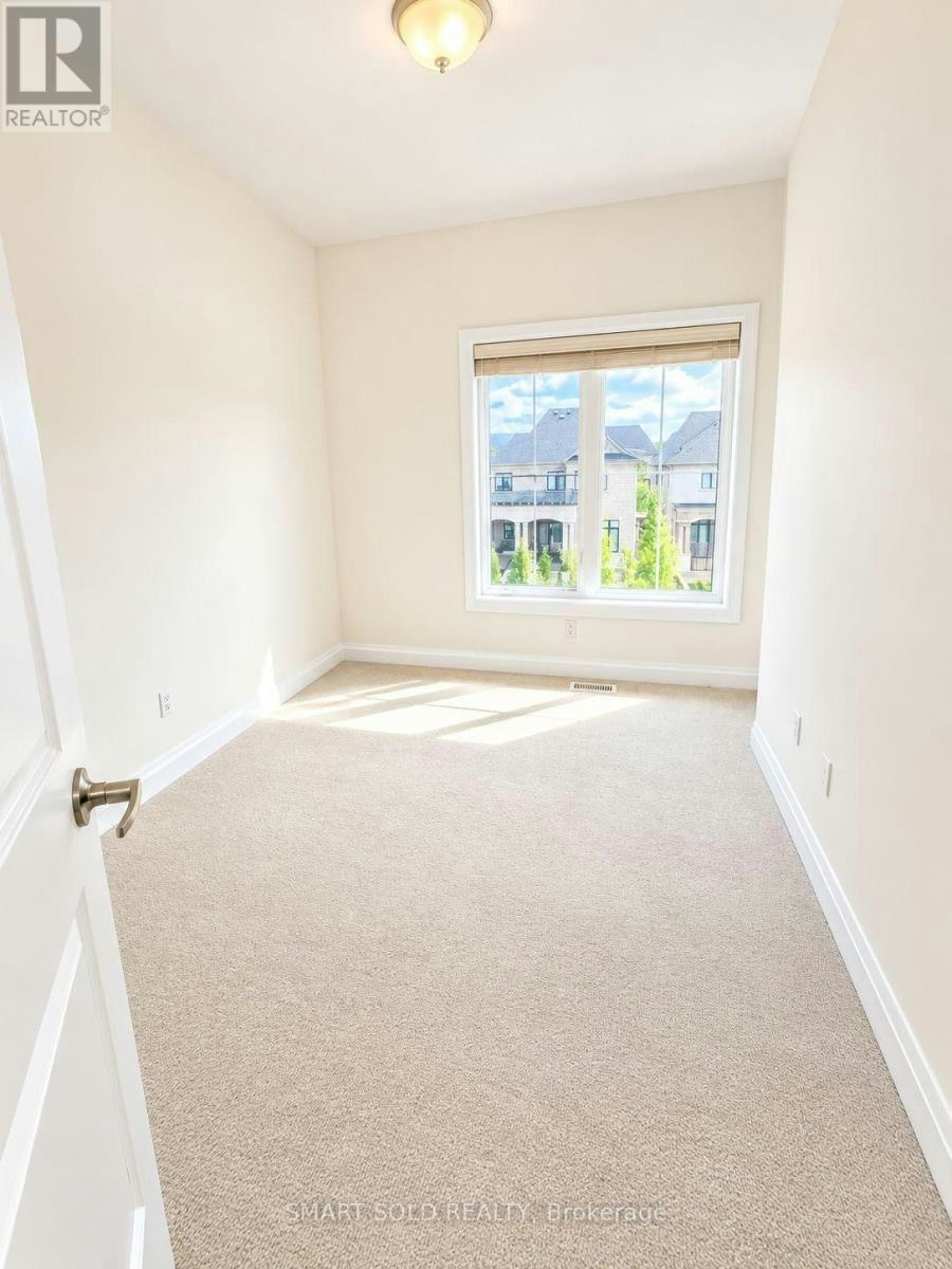 35 Duncombe Lane, Richmond Hill, ON, L4C 1C2 - 18
