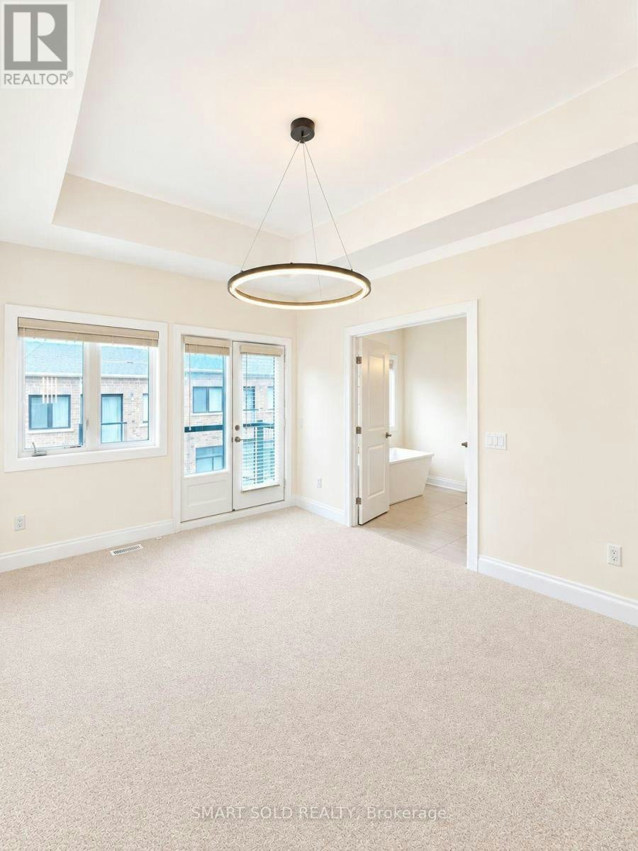 35 Duncombe Lane, Richmond Hill, ON, L4C 1C2 - 12