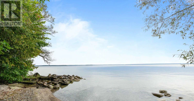 549 Lake Drive E, Georgina, ON, L0E 1S0 - 2
