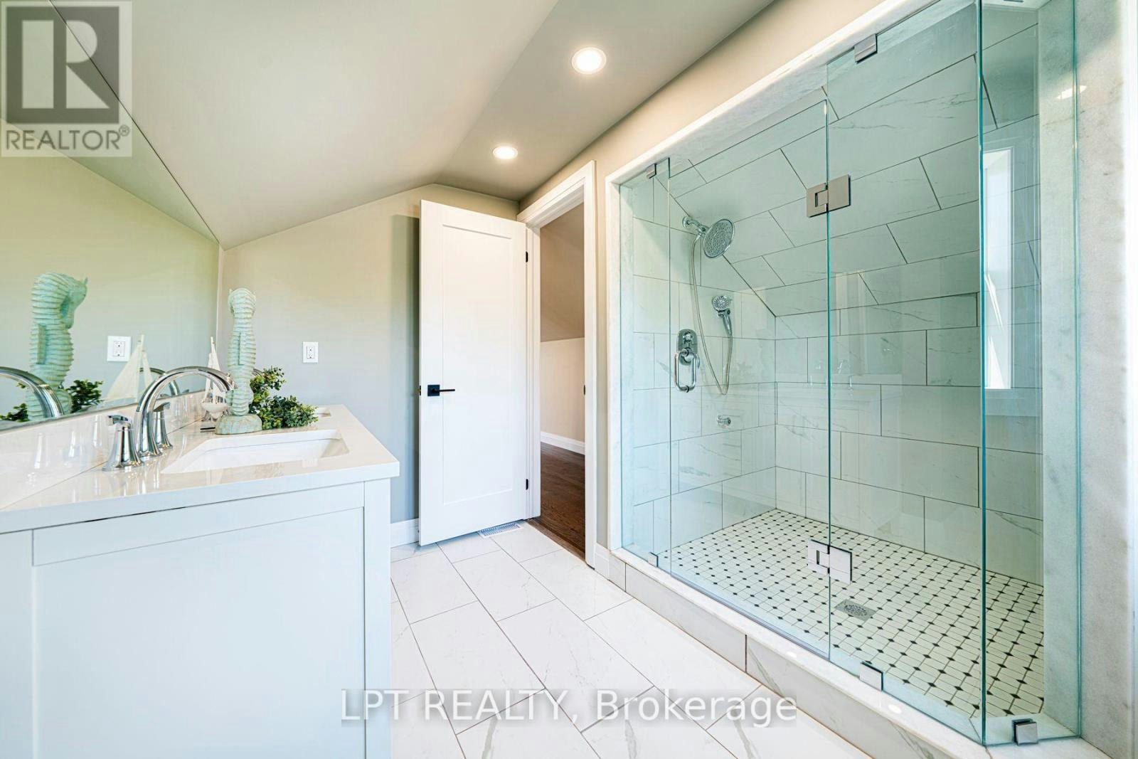 549 Lake Drive E, Georgina, ON, L0E 1S0 - 24