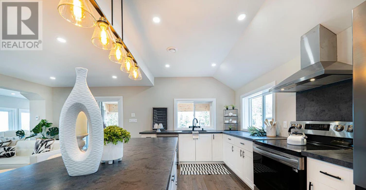 549 Lake Drive E, Georgina, ON, L0E 1S0 - 12