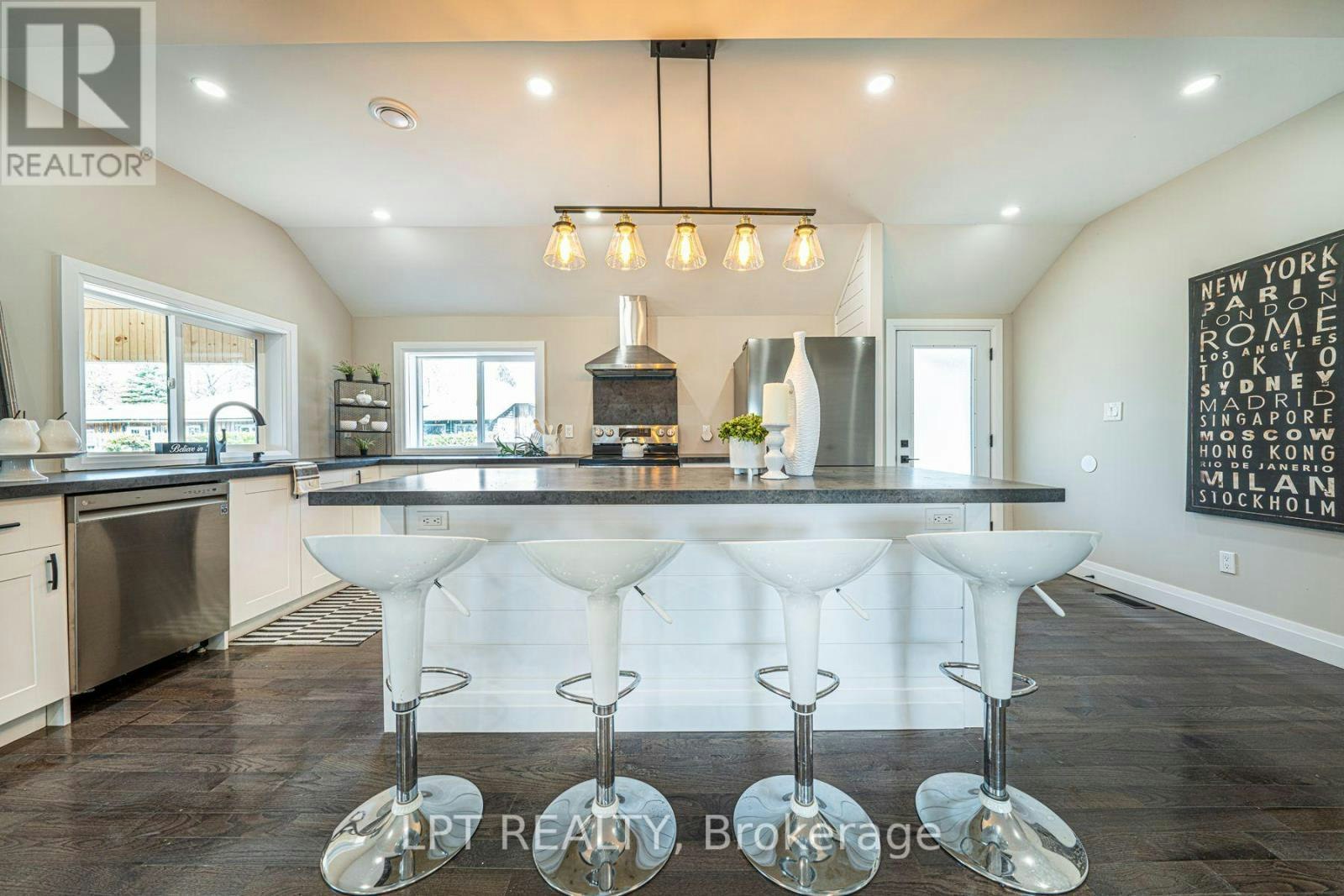 549 Lake Drive E, Georgina, ON, L0E 1S0 - 11