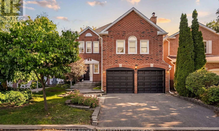 37 Jessica Gardens