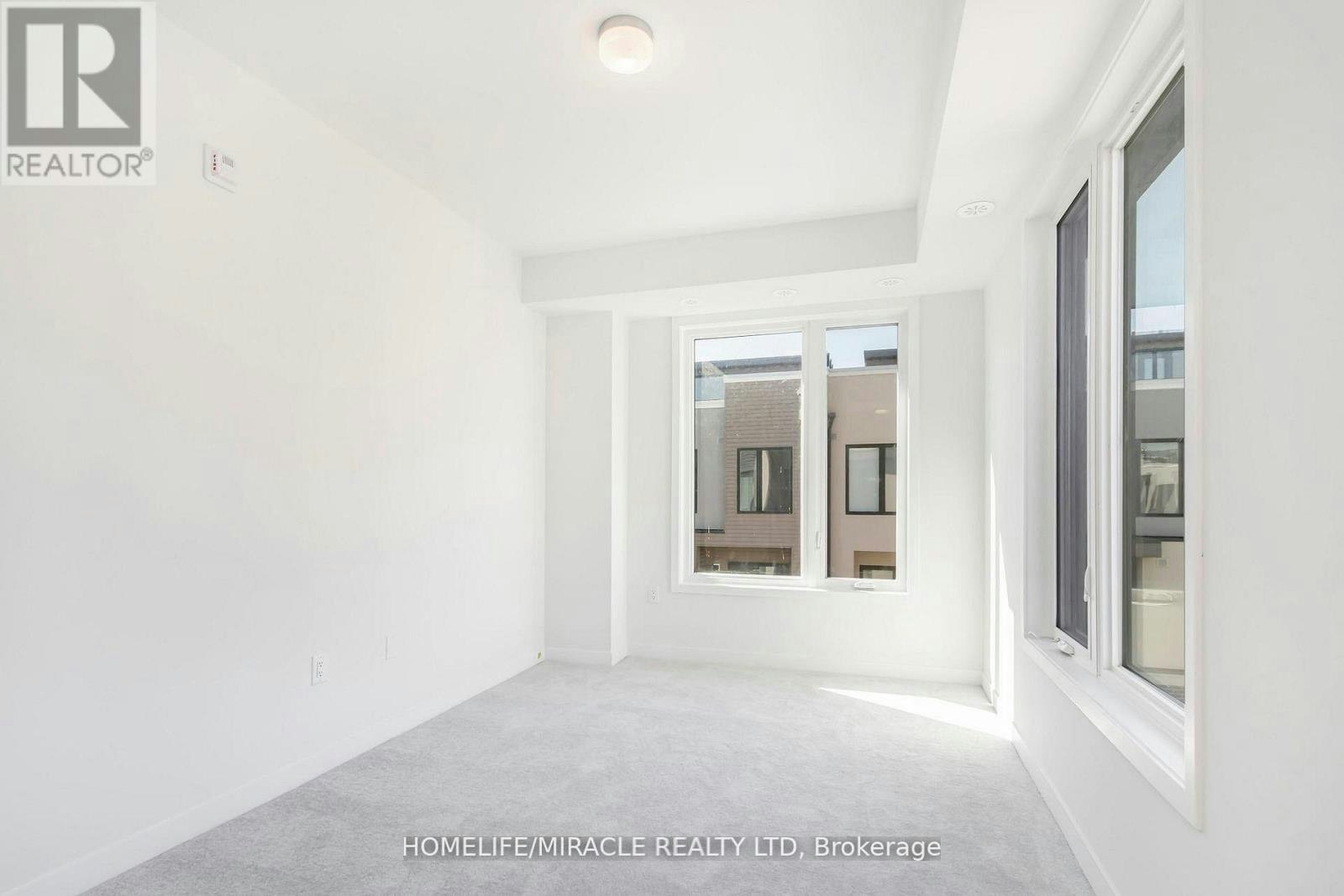 16-3415 Ridgeway Drive, Mississauga, ON, L5L 0B9 - 29