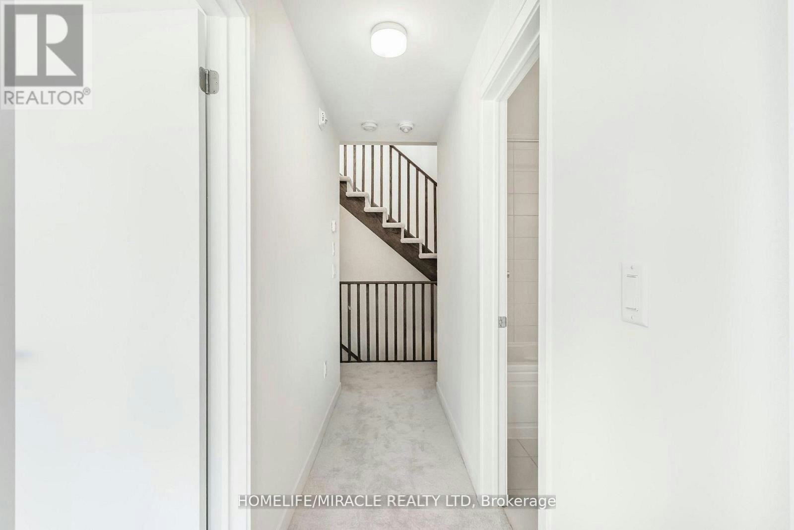 16-3415 Ridgeway Drive, Mississauga, ON, L5L 0B9 - 27