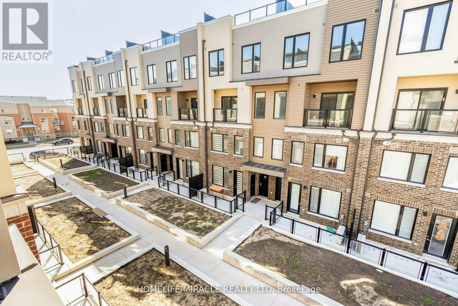 16-3415 Ridgeway Drive, Mississauga, ON, L5L 0B9 - 11