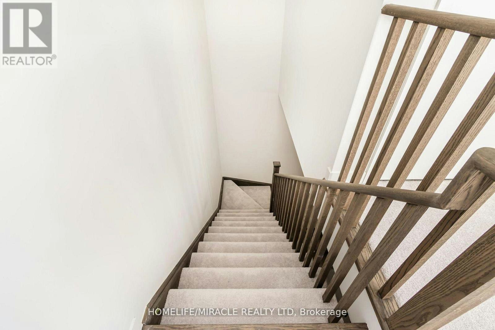 16-3415 Ridgeway Drive, Mississauga, ON, L5L 0B9 - 39