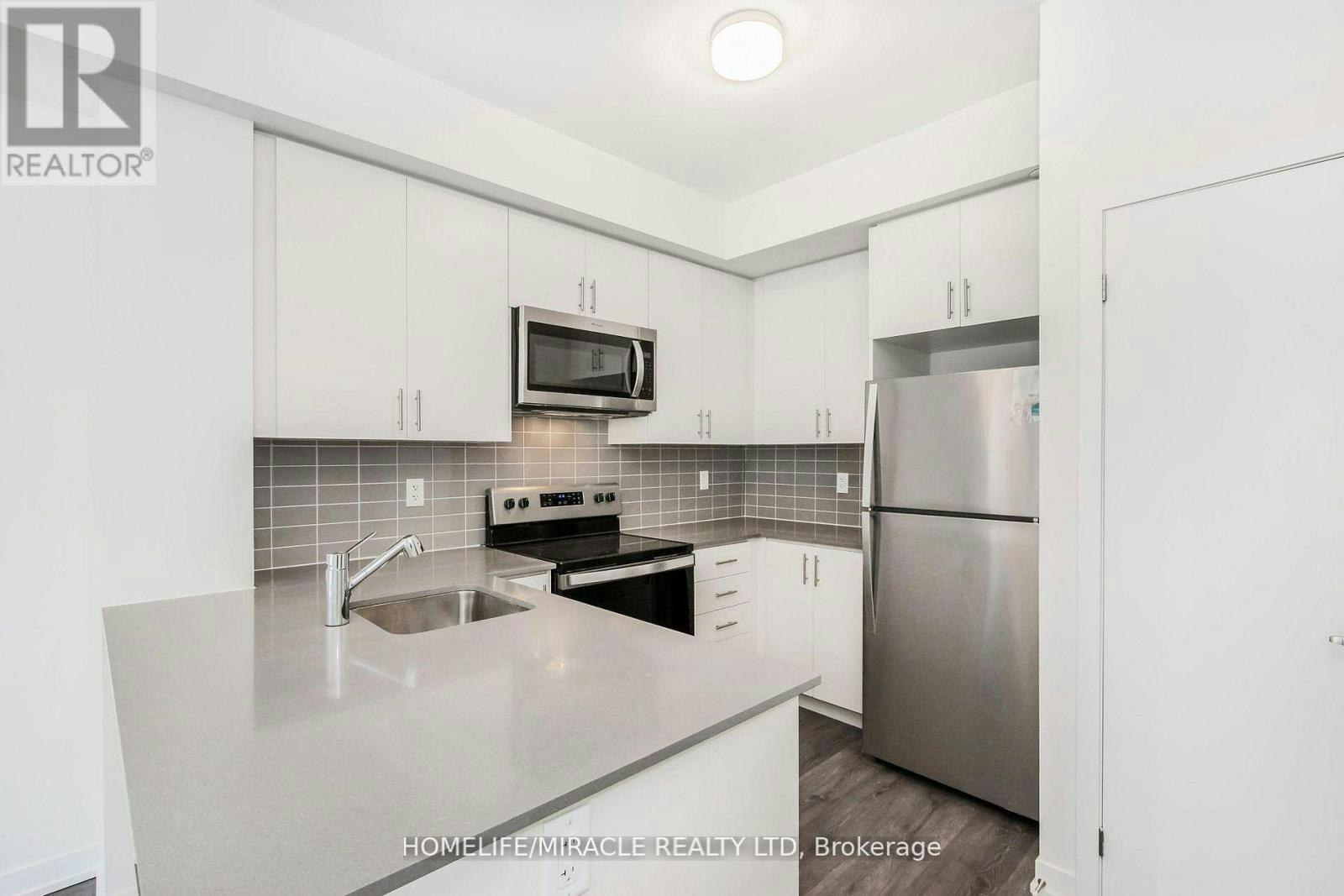 16-3415 Ridgeway Drive, Mississauga, ON, L5L 0B9 - 18