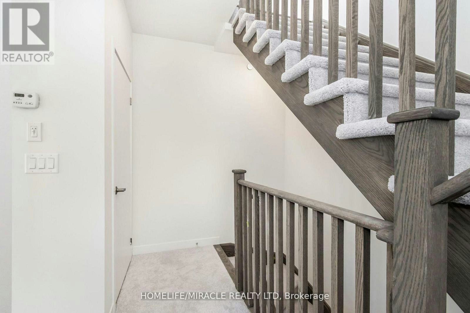 16-3415 Ridgeway Drive, Mississauga, ON, L5L 0B9 - 26