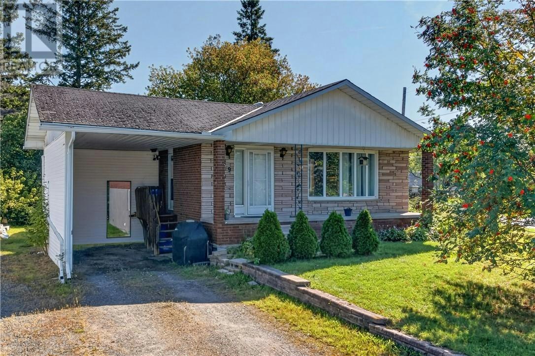 269 Ninth Avenue, Greater Sudbury, ON, P3Y 1M6