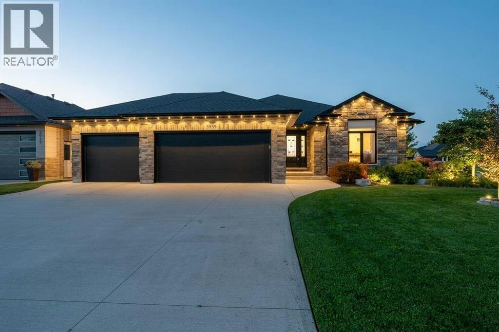 3939 Arie Court, Plympton-Wyoming, ON, N0N 1E0
