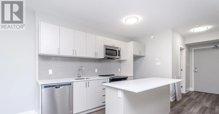 304-1295 Summerville Avenue, Ottawa, ON, K1Z 8G7 - 3