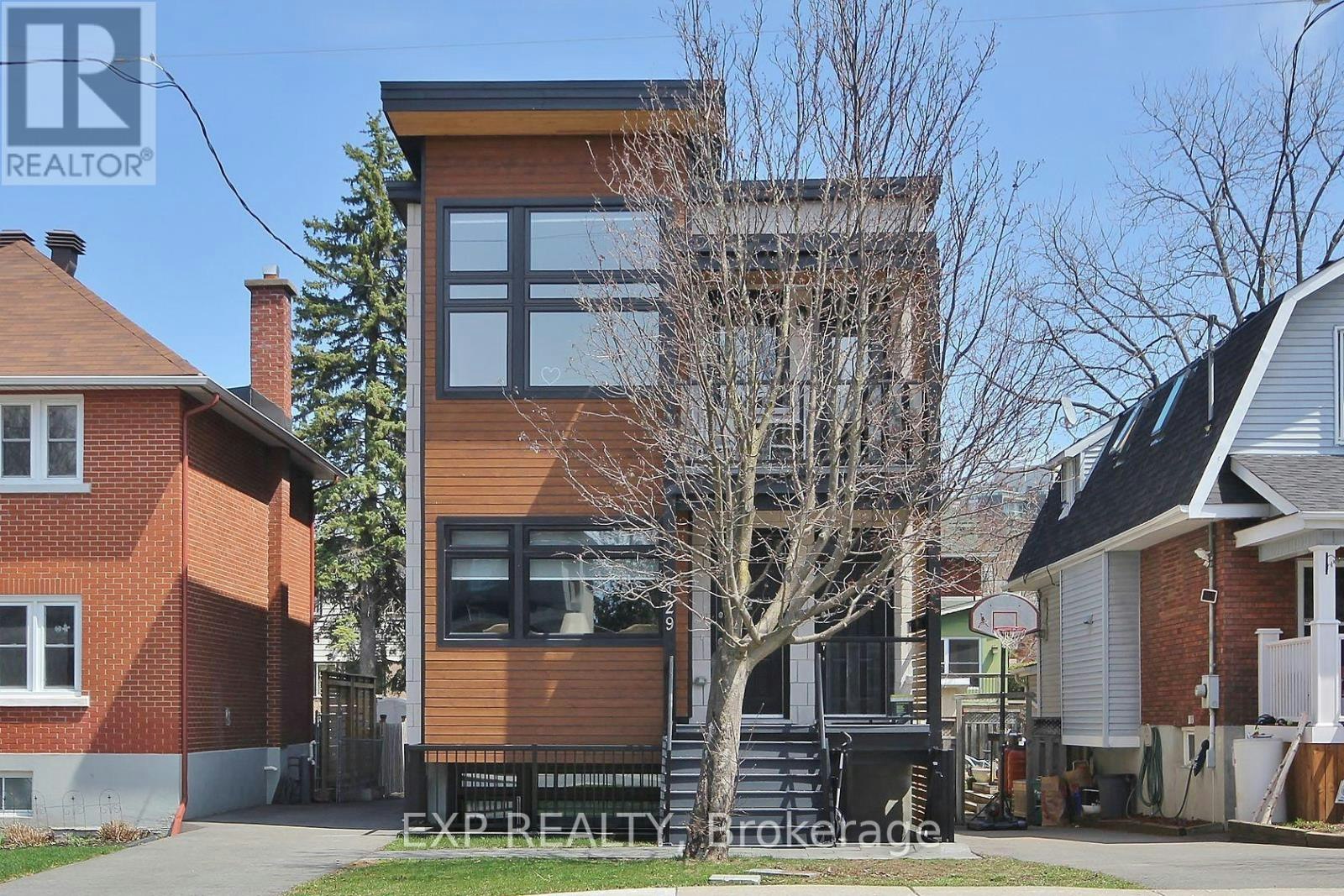 3-129 Smirle Avenue, Ottawa, ON, K1Y 0S4 - 2
